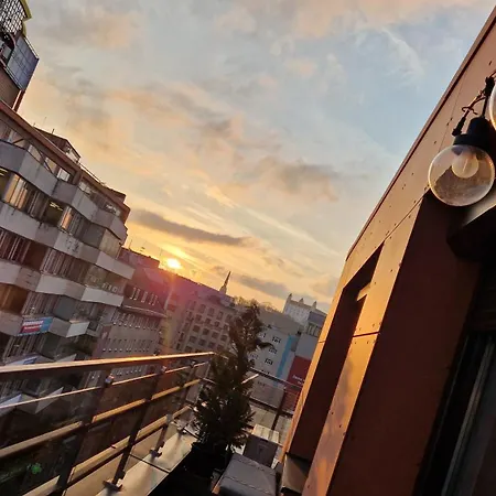 Cozy Rooftop Sunny W Terrace & Views * Bratislava